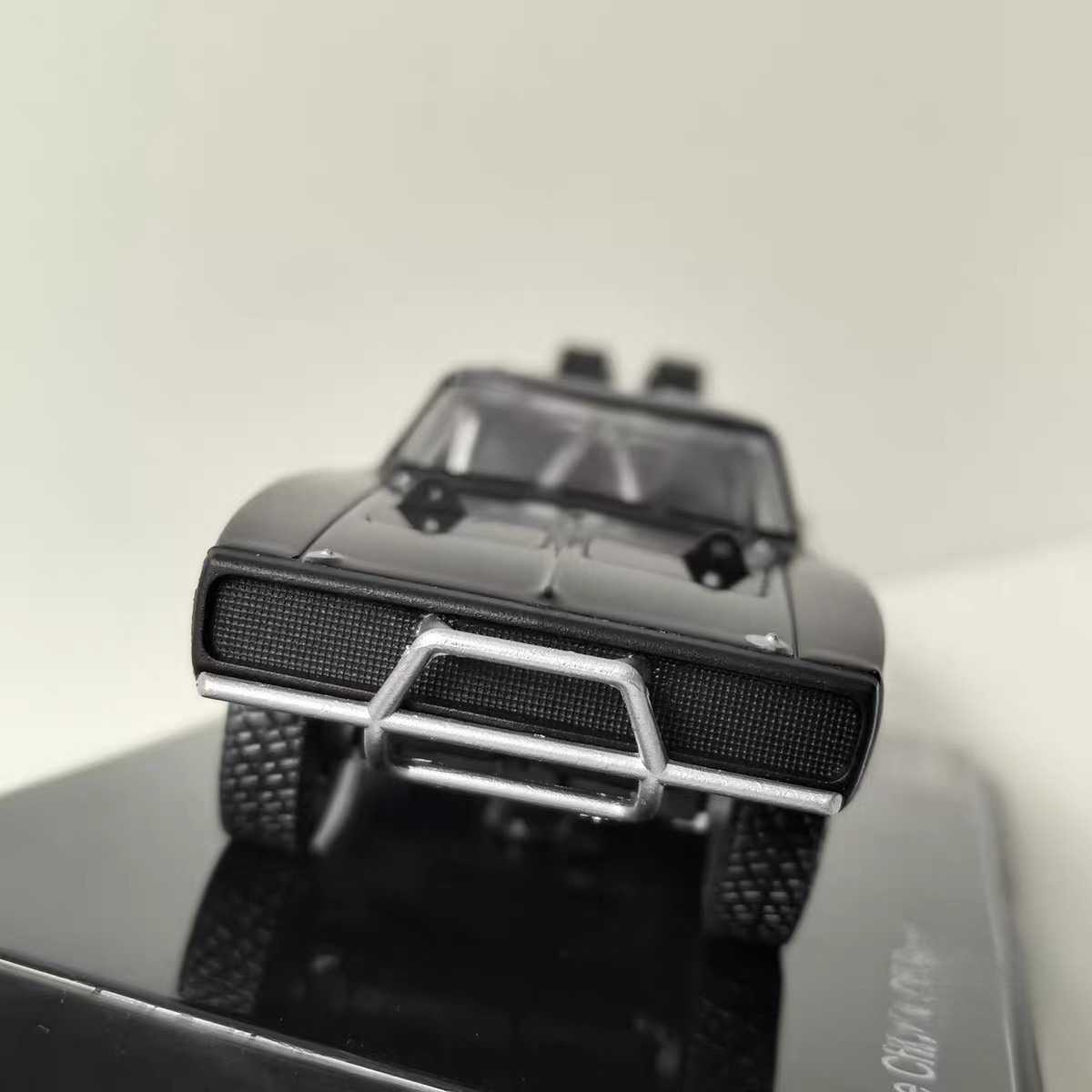 Modelo de Auto de Aleación a E - Car Charger reseña y precio